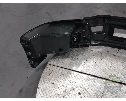 VOLVO  8611 bumper, front