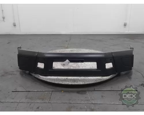 VOLVO  8611 bumper, front