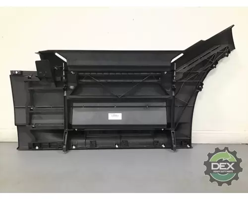 VOLVO  8916 chassis fairings