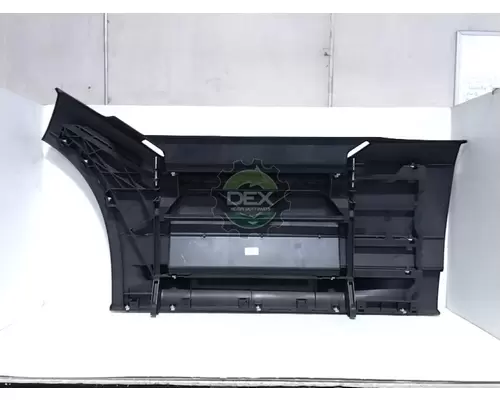 VOLVO  8916 chassis fairings