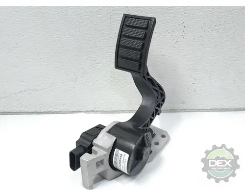 VOLVO  Accelerator Parts