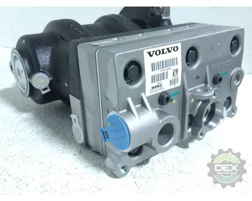VOLVO  Air Compressor