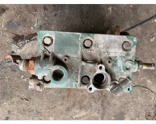 VOLVO  Air Compressor