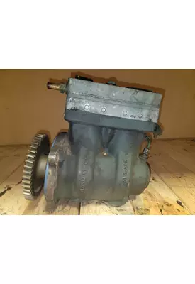 VOLVO  Air Compressor