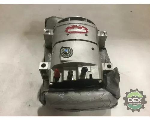 VOLVO  Alternator