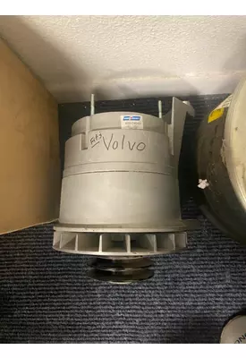 VOLVO  Alternator