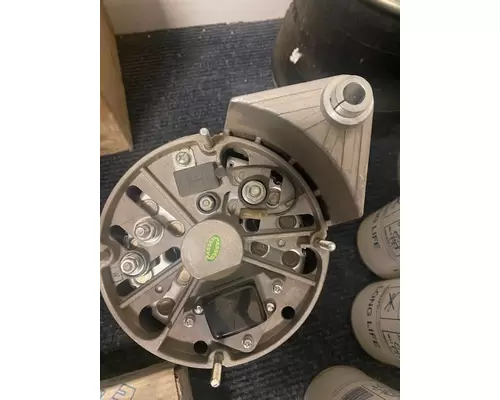 VOLVO  Alternator