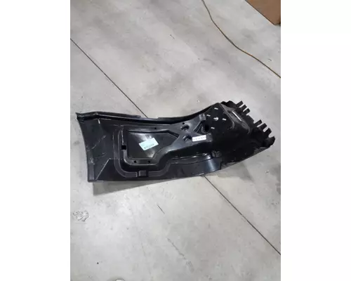 VOLVO  BUMPER END CAP