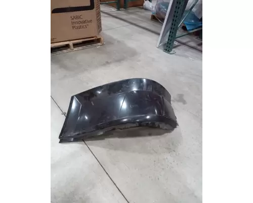 VOLVO  BUMPER END CAP