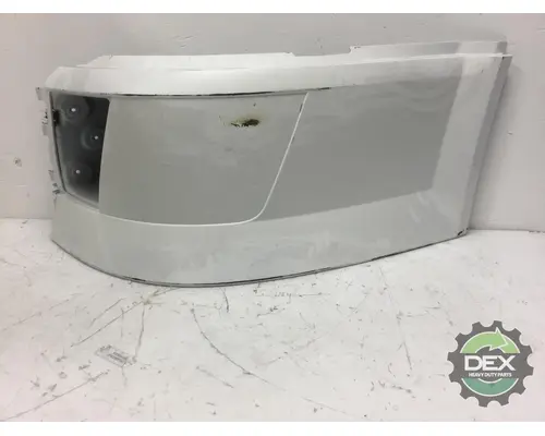 VOLVO  Bumper Assembly, Front