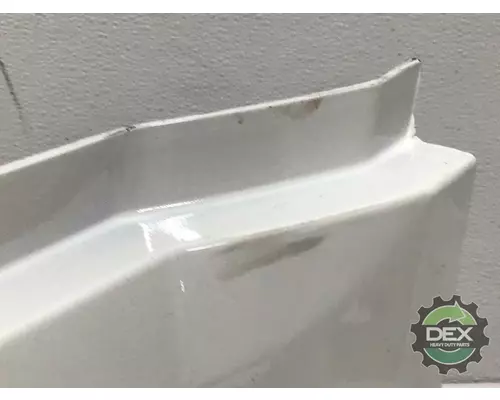 VOLVO  Bumper Assembly, Front