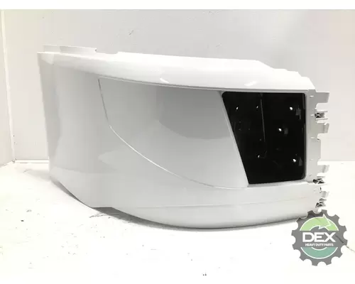 VOLVO  Bumper Assembly, Front