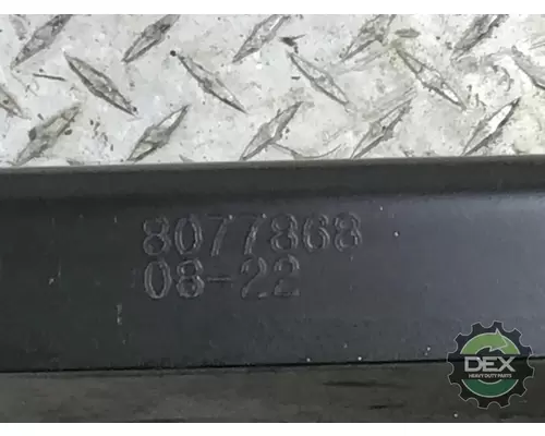 VOLVO  Bumper Assembly, Front