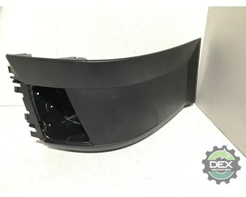VOLVO  Bumper Assembly, Front