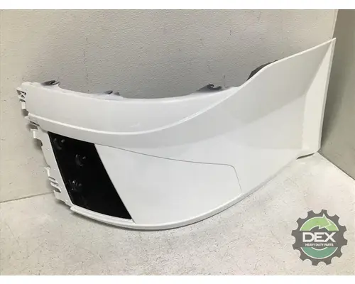 VOLVO  Bumper Assembly, Front
