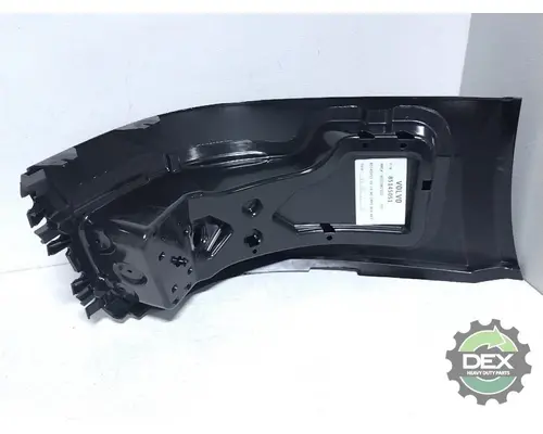 VOLVO  Bumper Assembly, Front