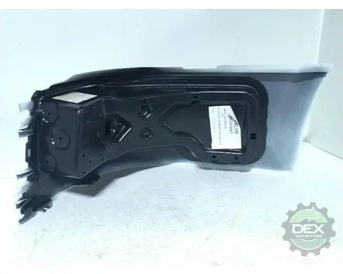 VOLVO  Bumper Assembly, Front
