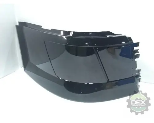 VOLVO  Bumper Assembly, Front