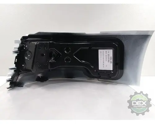 VOLVO  Bumper Assembly, Front