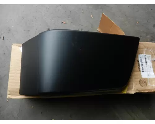 VOLVO  Bumper End Cap