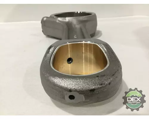 VOLVO  Connecting Rod