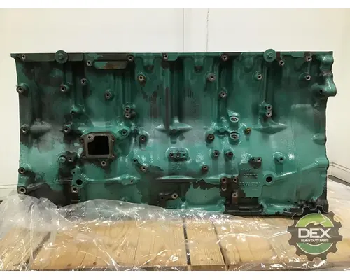VOLVO  Cylinder Block