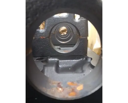 VOLVO  Cylinder Head