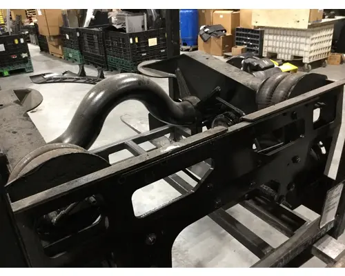 VOLVO  DROP AXLE
