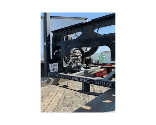 VOLVO  DROP AXLE