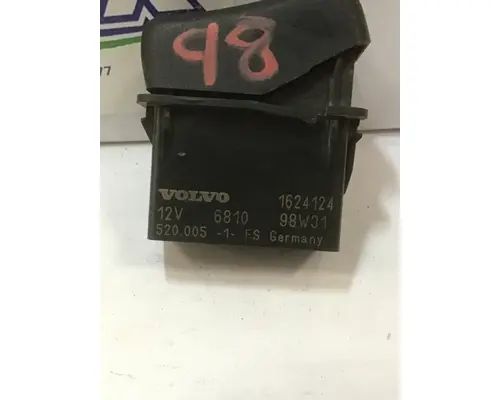 VOLVO  Dash  Console Switch