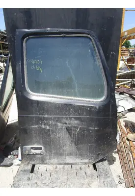 VOLVO  Door Assembly, Front