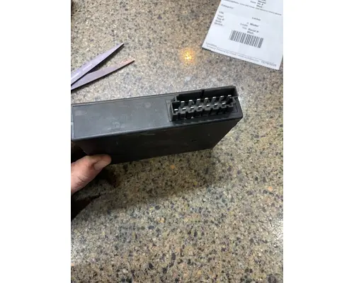 VOLVO  Electrical Parts Misc.