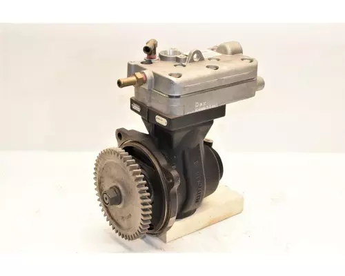 VOLVO  Engine Air Compressor