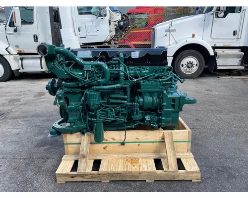 VOLVO  Engine Assembly