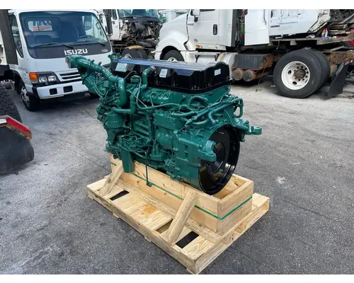 VOLVO  Engine Assembly