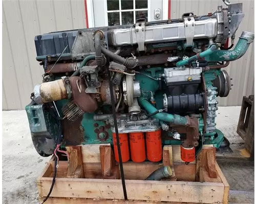 VOLVO  Engine Assembly