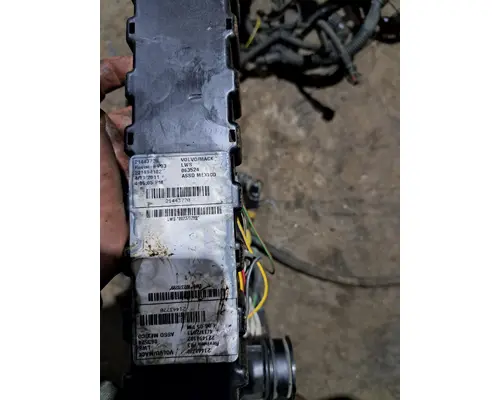 VOLVO  Engine Assembly