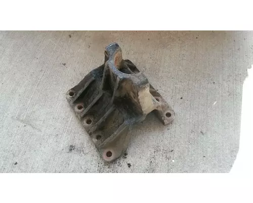 VOLVO  Engine Mounts