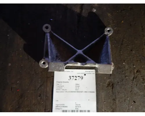 VOLVO  Engine Mounts