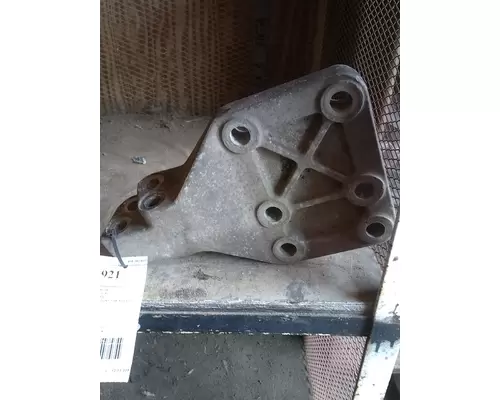 VOLVO  Engine Mounts