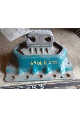 VOLVO  Engine Mounts