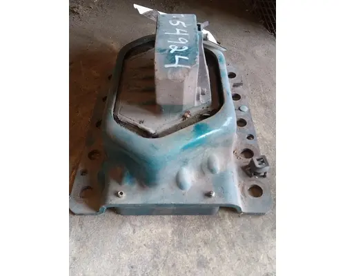 VOLVO  Engine Mounts