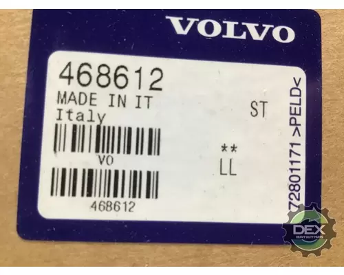 VOLVO  Engine Oil Cooler