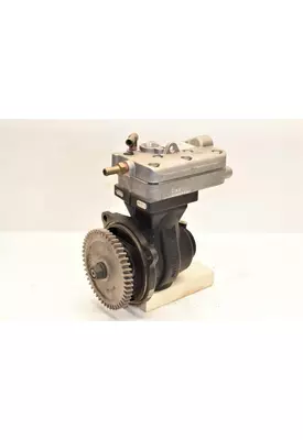 VOLVO  Engine Pump