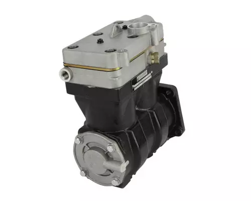 VOLVO  Engine Pump