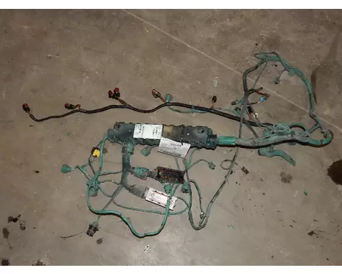 VOLVO  Engine Wiring Harness