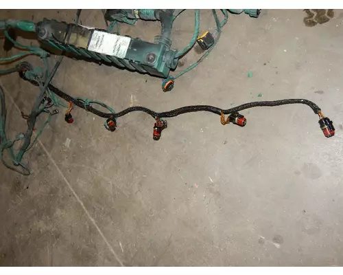 VOLVO  Engine Wiring Harness