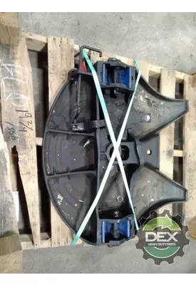 VOLVO  Fifth Wheel