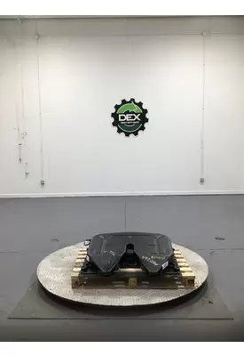 VOLVO  Fifth Wheel