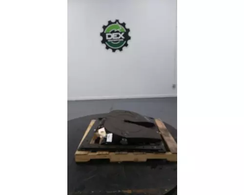 VOLVO  Fifth Wheel